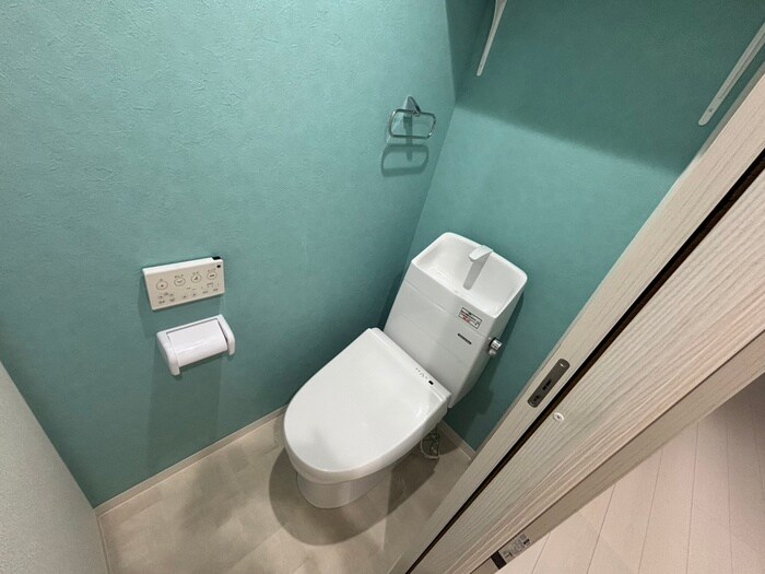 物件内観写真15　(トイレ)