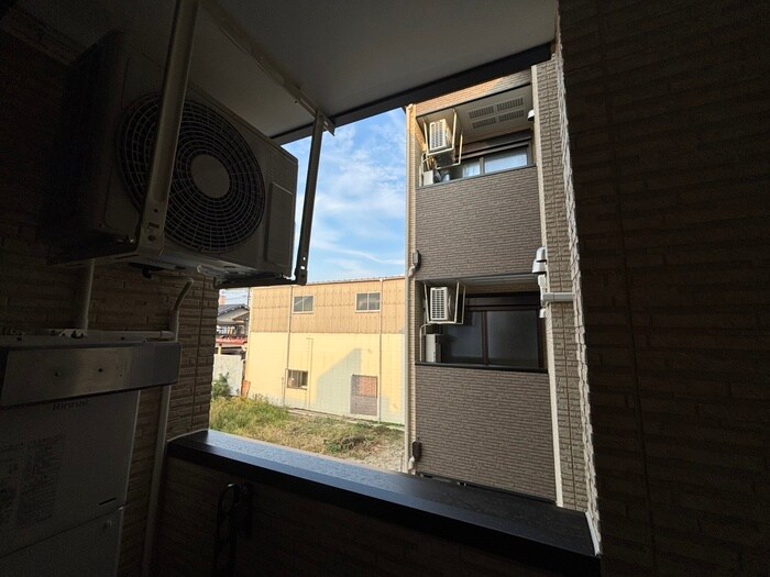 物件内観写真22　(玄関)