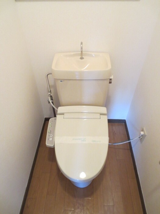 物件内観写真11　(トイレ)