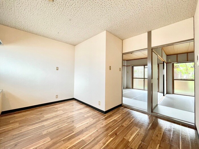 物件内観写真7　(居室)