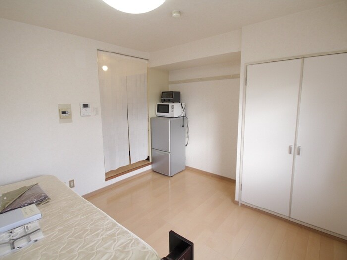 物件内観写真16　(洗濯機置場)