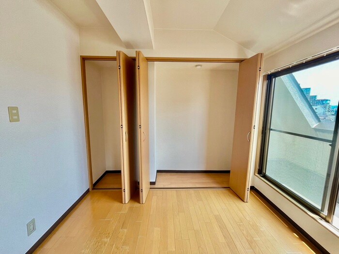 物件内観写真16　(収納)