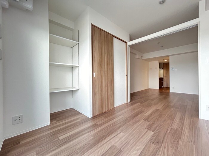 物件内観写真7　(居室)