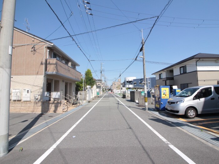 物件外観写真6　(周辺環境)