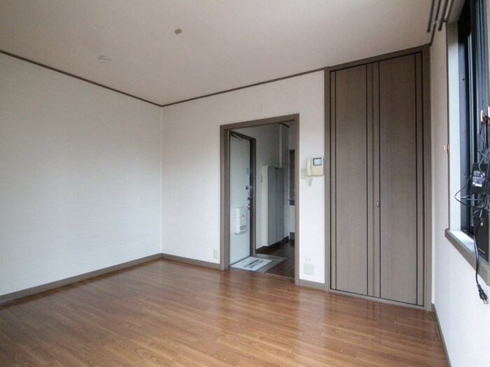 物件内観写真10　(居室)