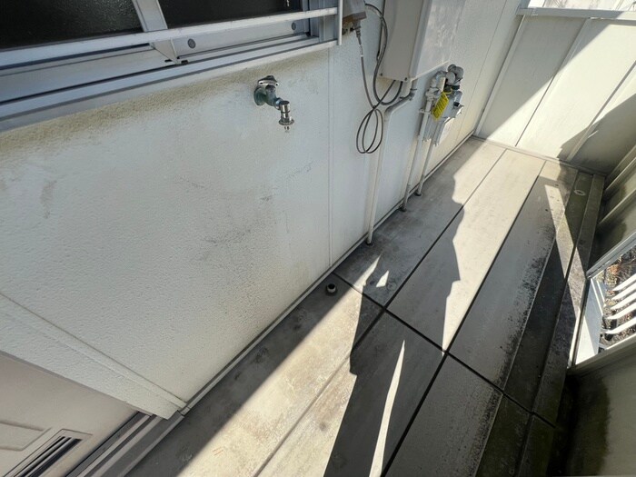 物件内観写真9　(洗濯機置場)