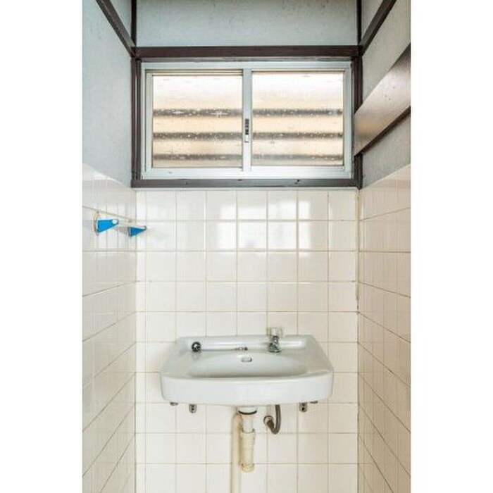 物件内観写真13　(洗面)