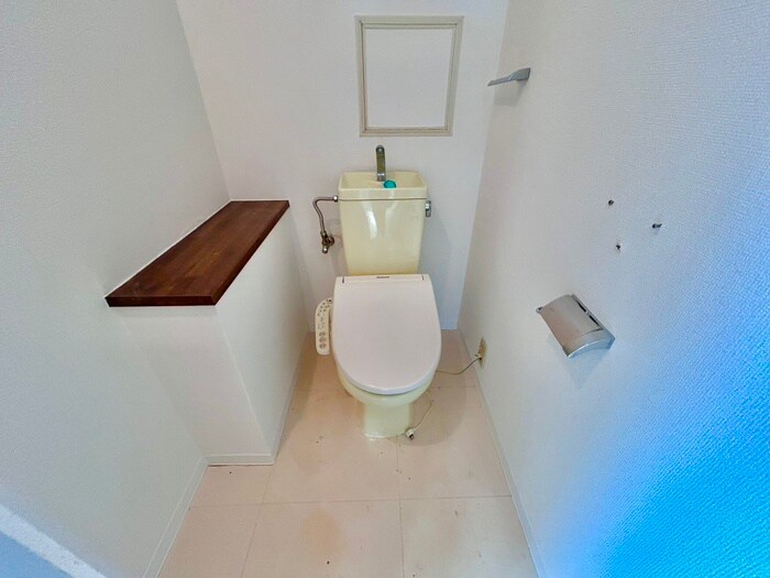 物件内観写真13　(トイレ)