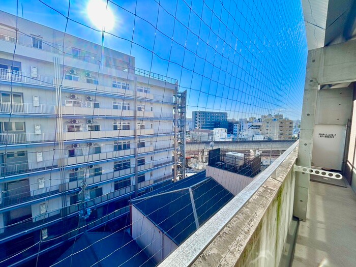 物件内観写真16　(室内からの展望)