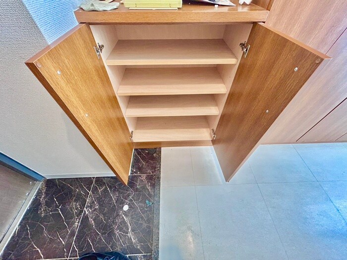 物件内観写真17　(靴箱)