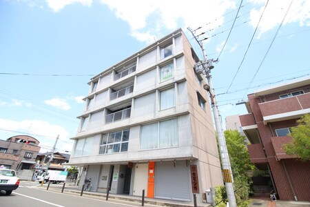 京中ビル外観写真