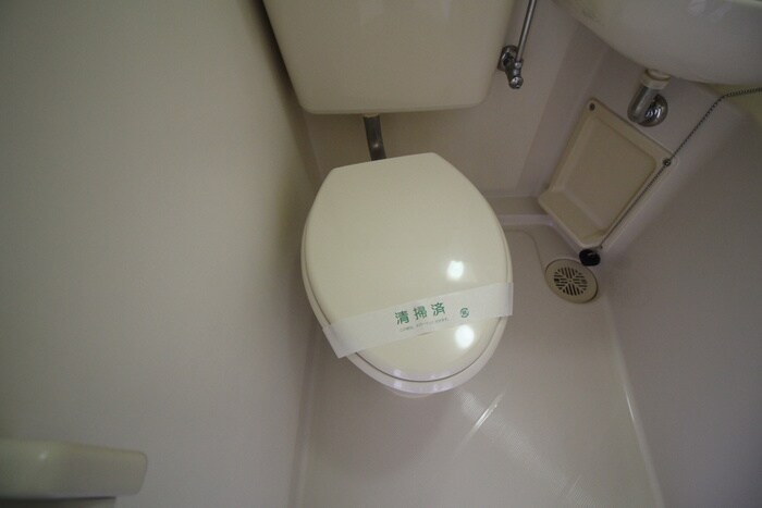 物件内観写真12　(トイレ)