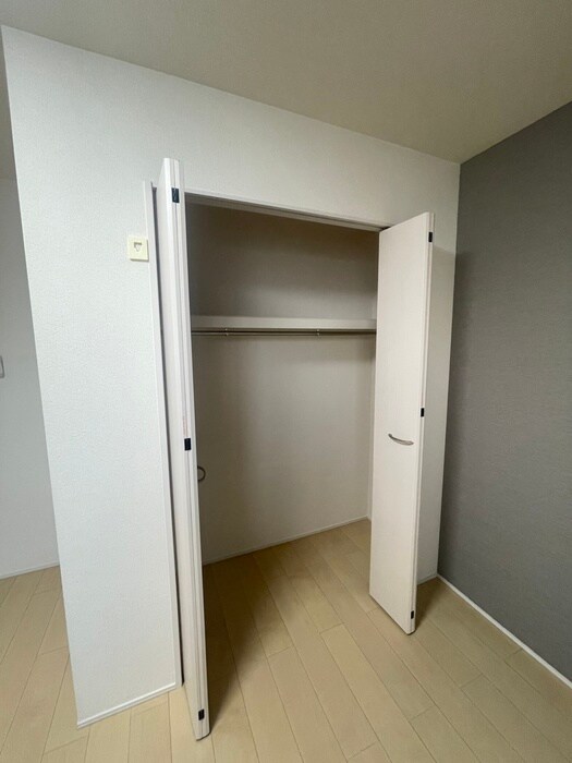 物件内観写真15　(収納)