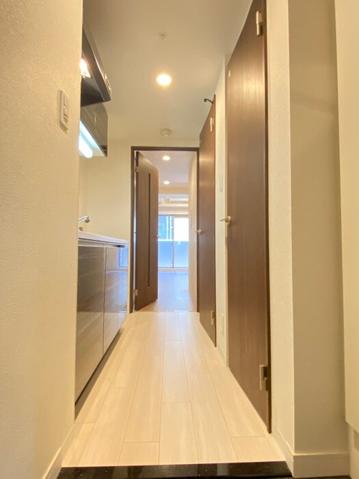 物件内観写真15　(廊下)