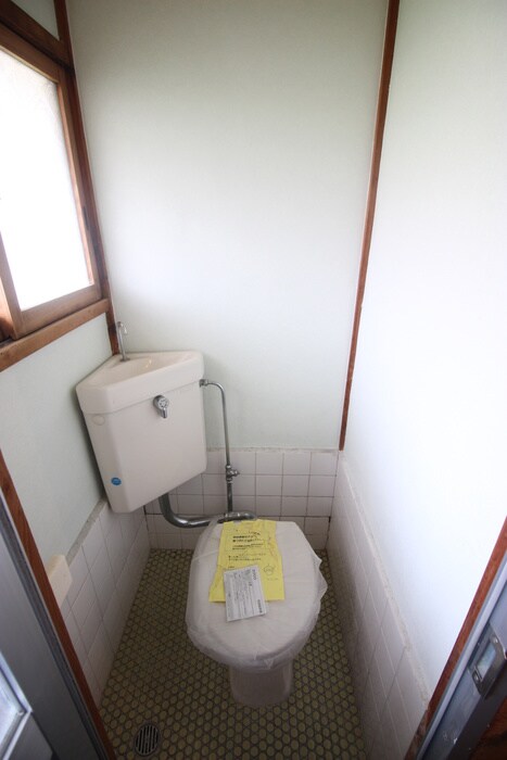 物件内観写真11　(トイレ)