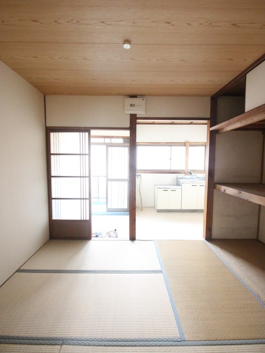 物件内観写真12　(居室)