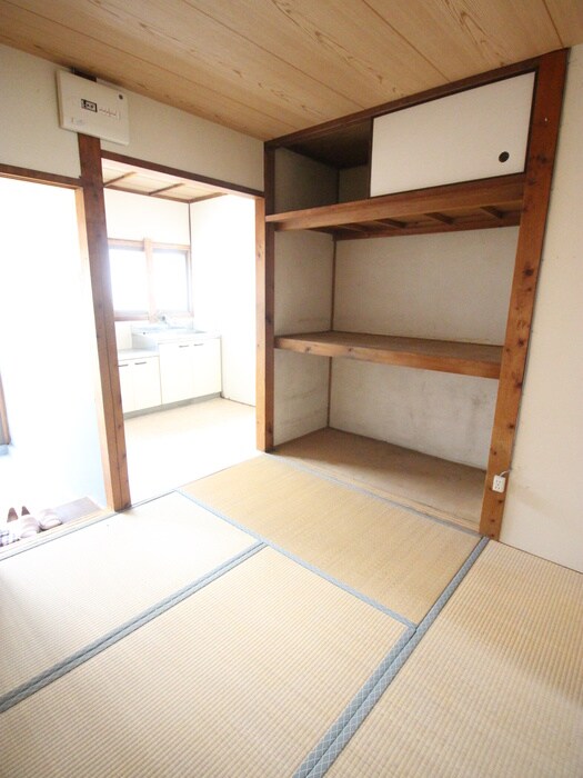 物件内観写真14　(居室)