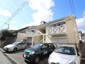 パールハイツ老松外観写真