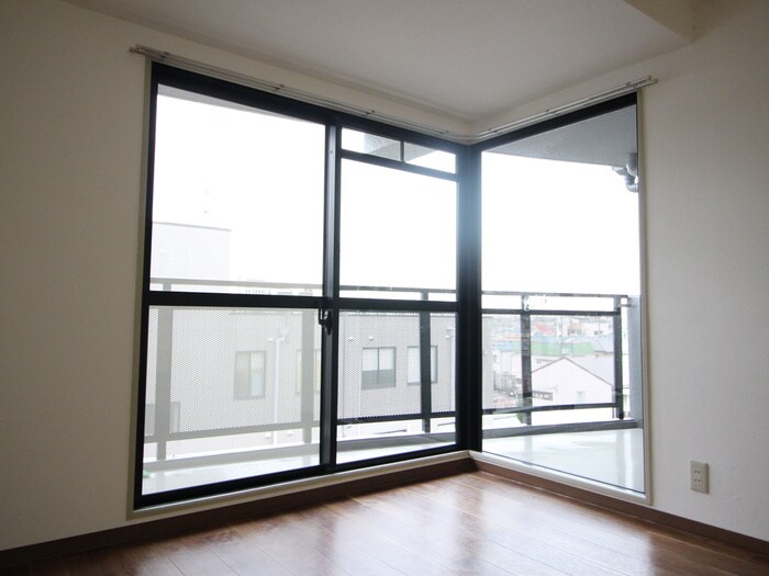 物件内観写真19　(居室)