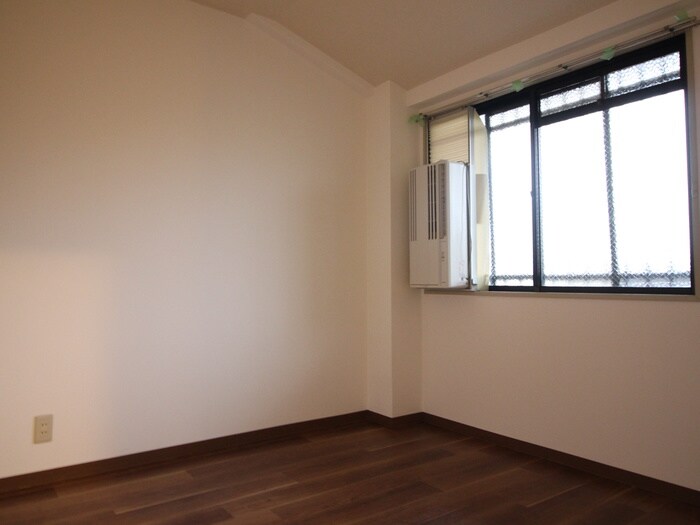 物件内観写真22　(居室)