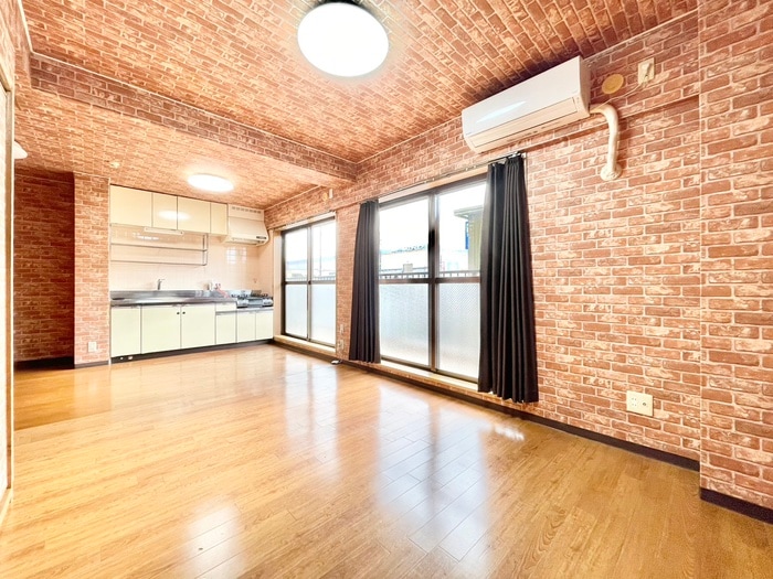 物件内観写真8　(居室)