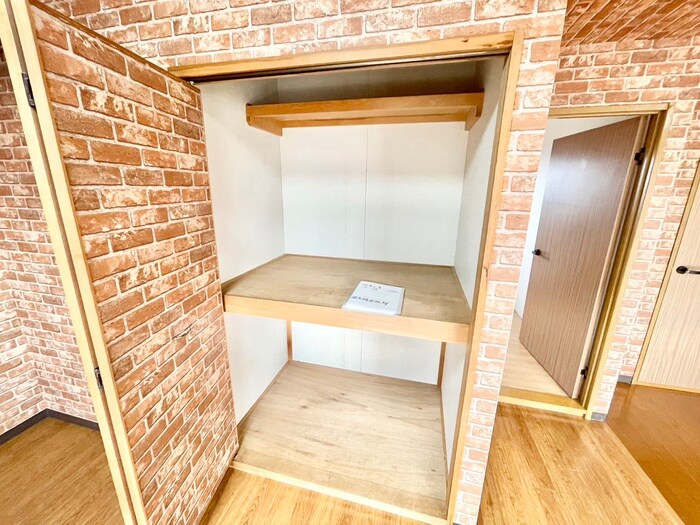 物件内観写真13　(収納)