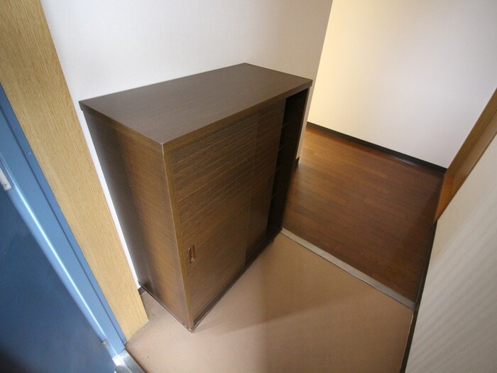 物件内観写真15　(靴箱)