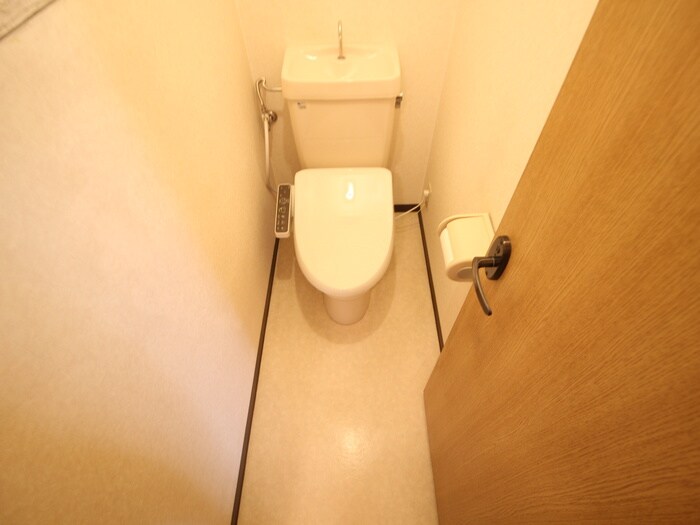 物件内観写真15　(トイレ)