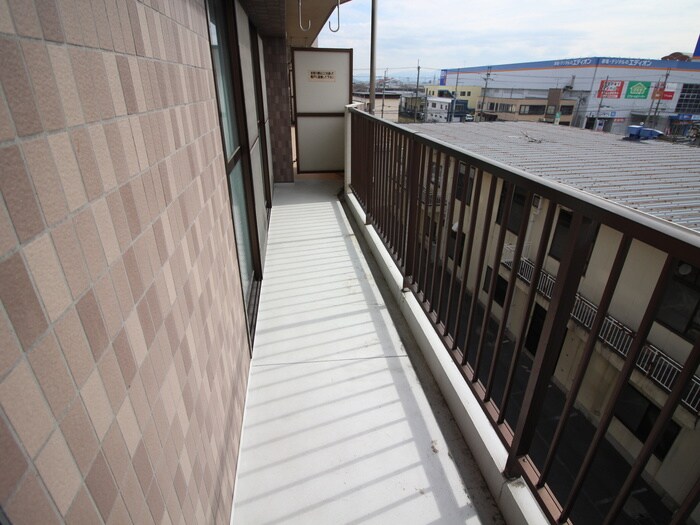 物件内観写真16　(ベランダ・バルコニー)