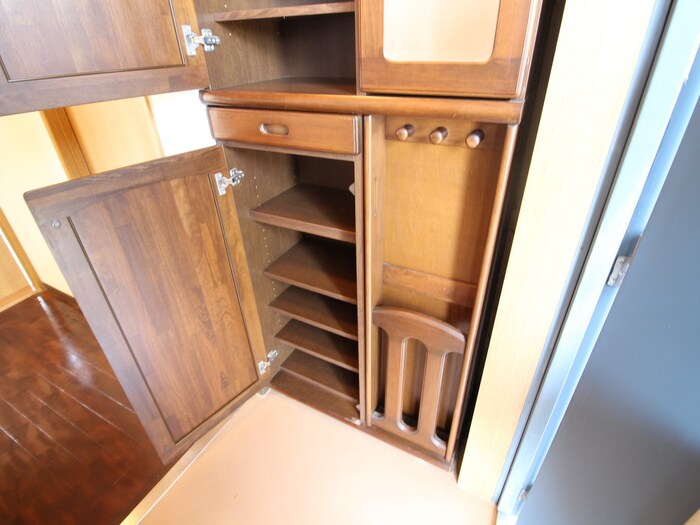 物件内観写真17　(靴箱)