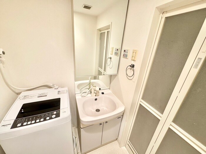 物件内観写真12　(洗面)