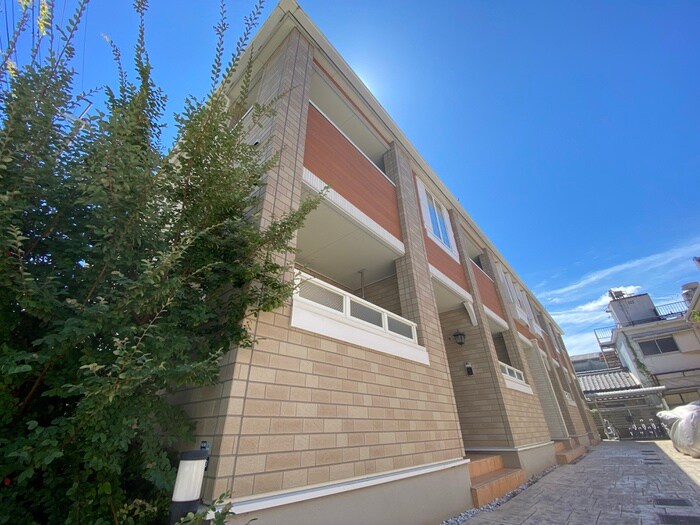 物件外観写真2　(外観写真)