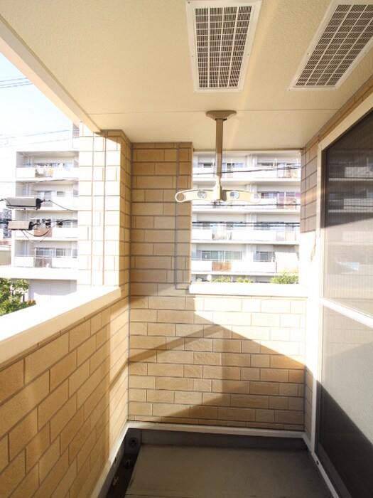 物件内観写真18　(ベランダ・バルコニー)