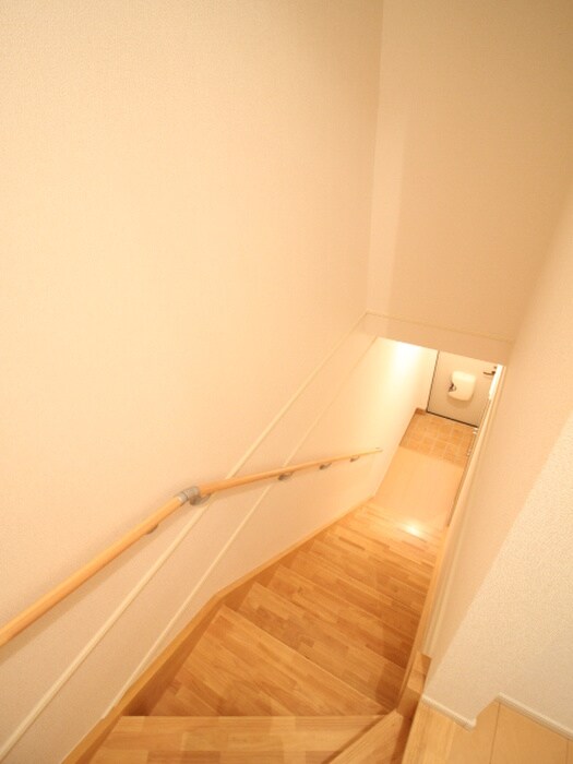 物件内観写真20　(廊下)