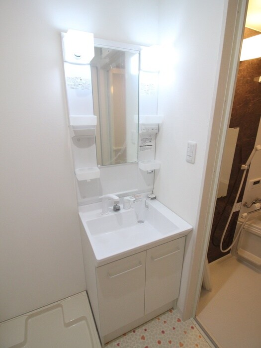 物件内観写真9　(洗面)
