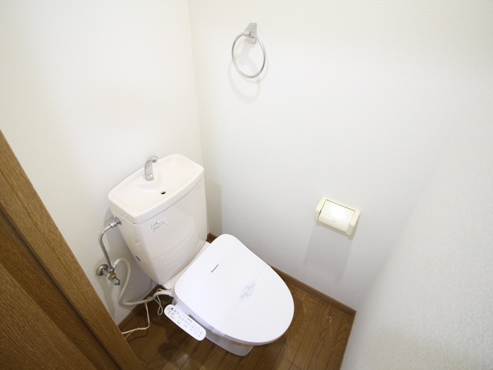 物件内観写真15　(トイレ)