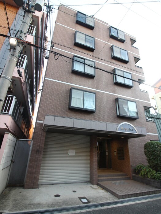 レグルスの物件外観写真