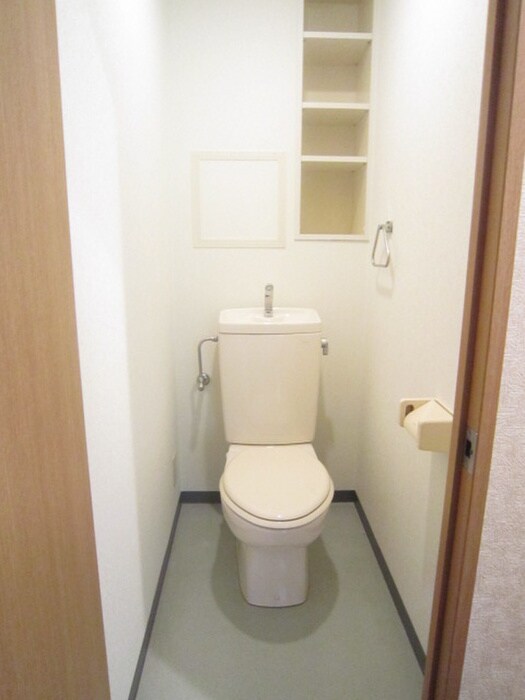 物件内観写真14　(トイレ)