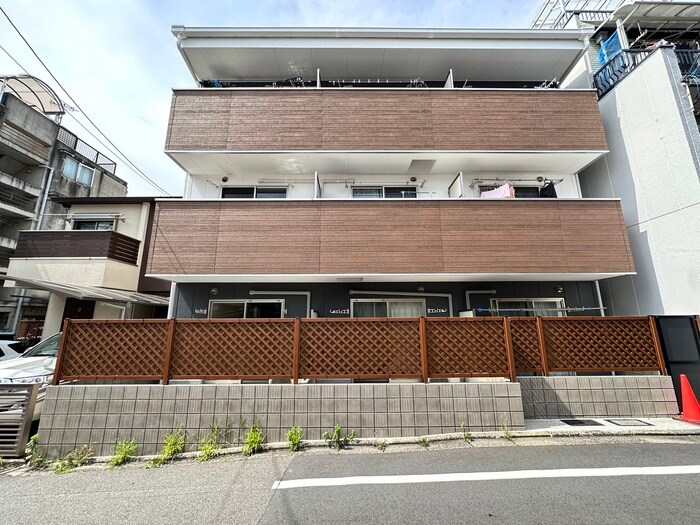 物件外観写真1　(外観写真)