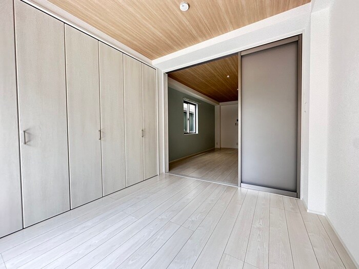 物件内観写真10　(居室)