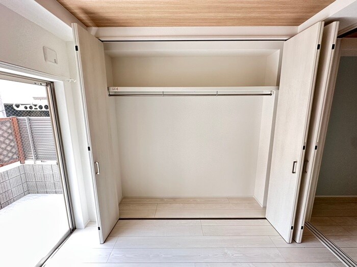 物件内観写真11　(居室)