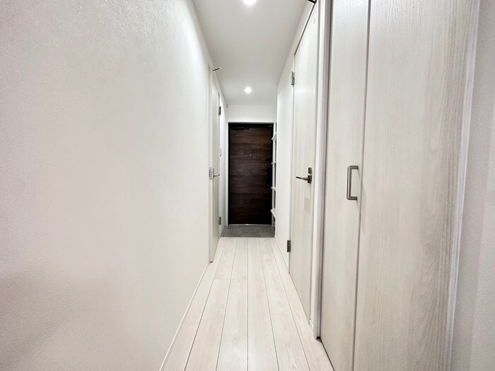 物件内観写真17　(廊下)
