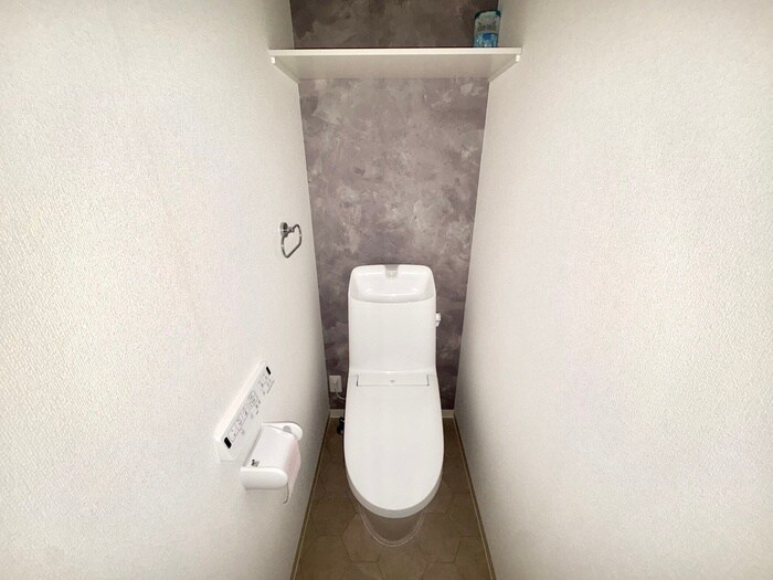 物件内観写真11　(トイレ)