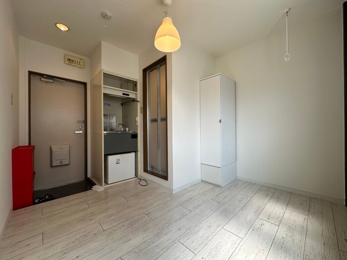 物件内観写真11　(居室)