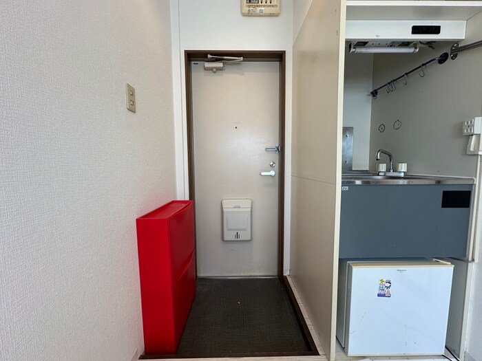 物件内観写真14　(玄関)