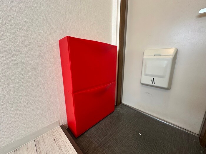 物件内観写真15　(靴箱)