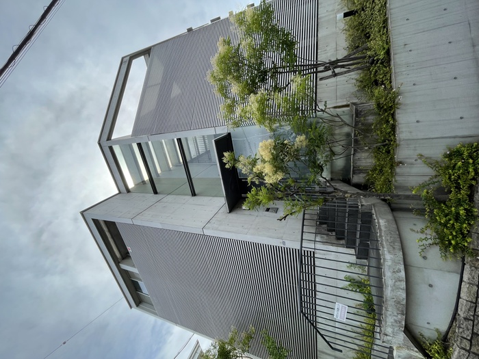 West Residence帝塚山