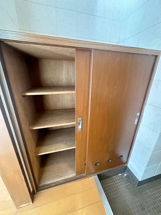 物件内観写真14　(靴箱)