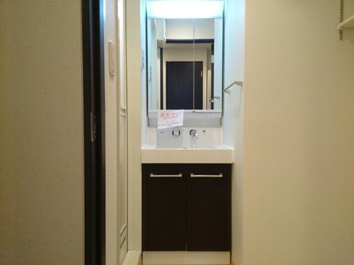 物件内観写真15　(洗面)