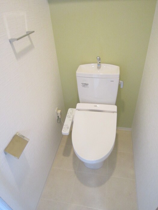 物件内観写真13　(トイレ)